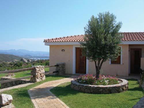 La Fenice Resort Olbia Bagian luar foto